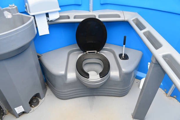 Best Emergency porta potty rental  in Nuevo, CA
